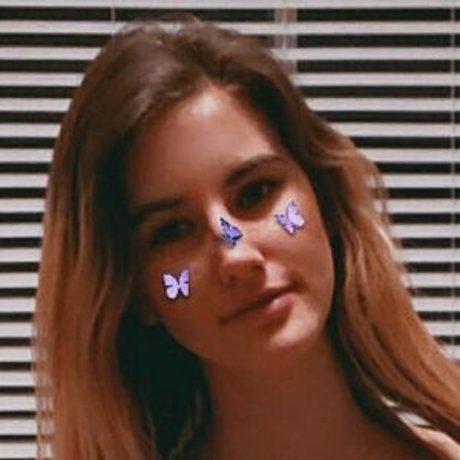 Nicole Shelby art star archive