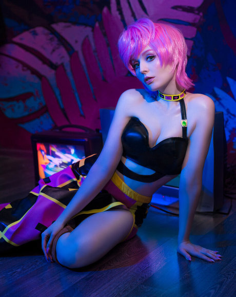 Asagi Nanami nude actress archive