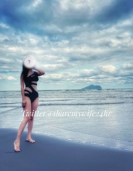 sharemywife24hr nude model images