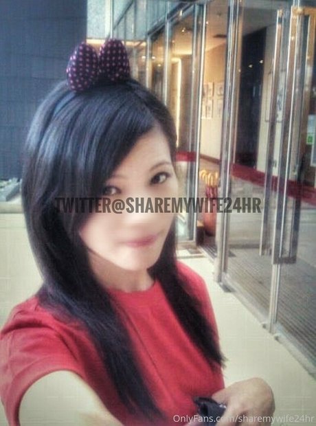 sharemywife24hr nude model image