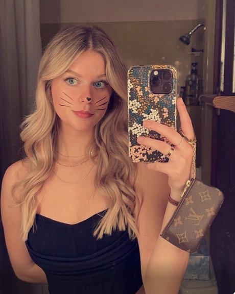 mariawedding model erotic archive