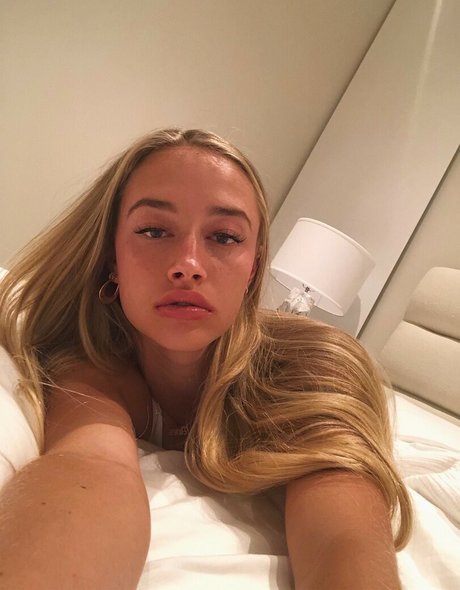 amateur mom onlyfans art nude gallery