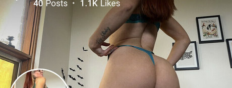 Sam Kicking nice model galleries