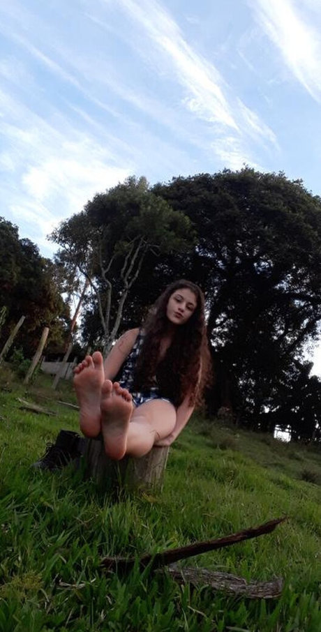 Pezinhos Da Jhenny nudes star photo