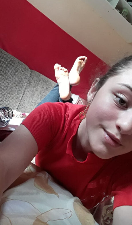 Pezinhos Da Jhenny perfect pornstar image