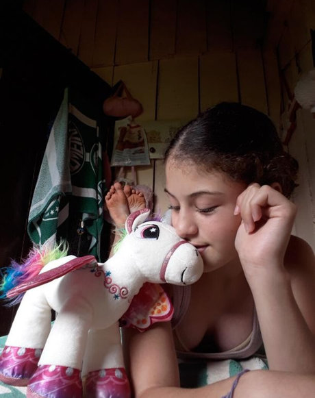 Pezinhos Da Jhenny pornstar nice gallery