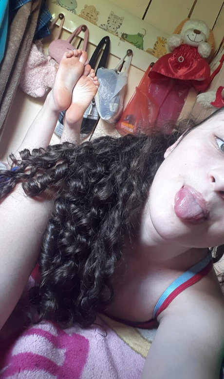 Pezinhos Da Jhenny pornstar free archive