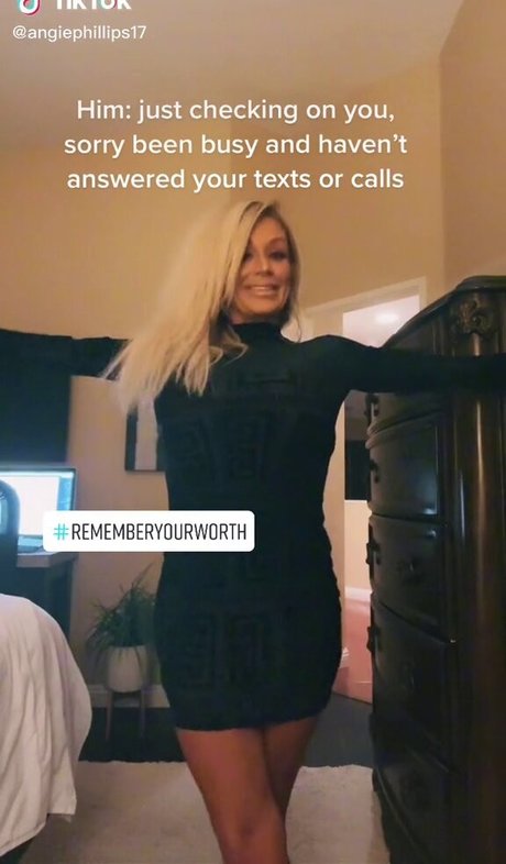 Angie Phillips model best photo