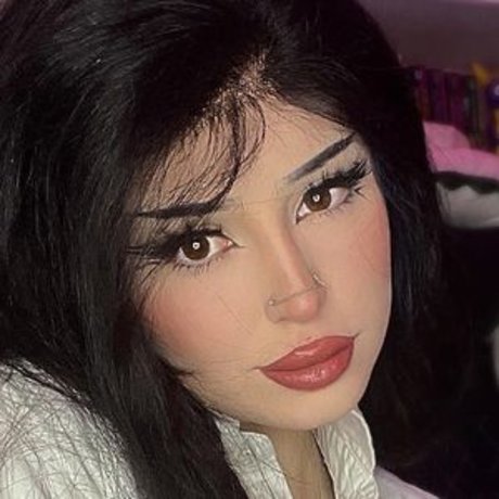 Cadybell high quality actress pictures