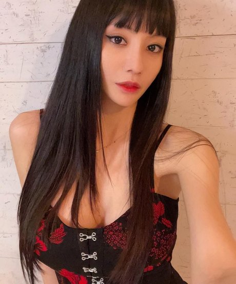 A Yeon top actress photos