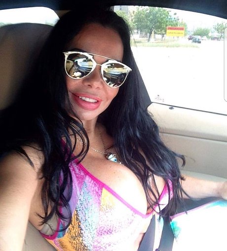 Carolina Luna pornographic actress photos