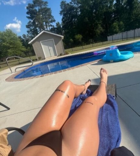 courtlynxoxo sexy pornstar pics