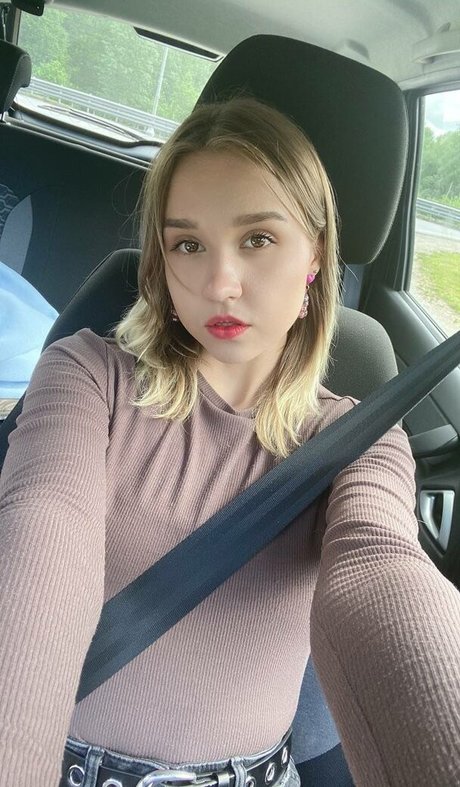 DollHole GrabFuck pornstar top pics