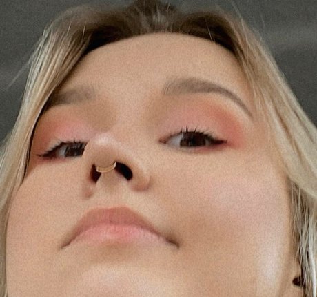 DollHole GrabFuck pornstar top pictures