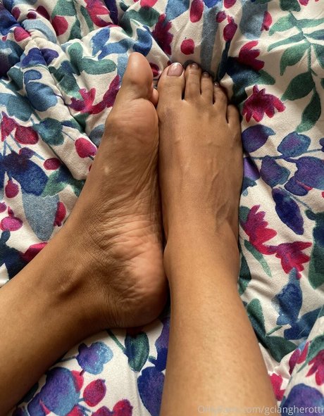 Gabrielle Ciangherotti star top pic