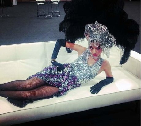 Kate Micucci naked star img