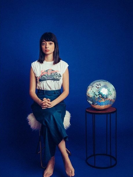 Kate Micucci pornographic model photos