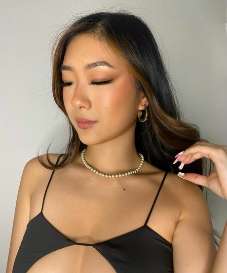 Gloriawuuu beautiful model archive