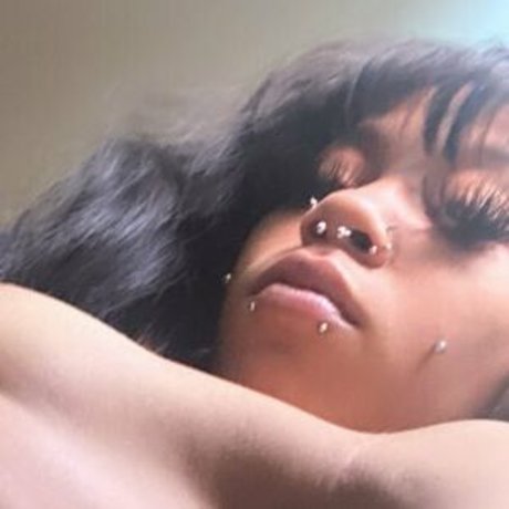 thelyricrae high quality actress photo