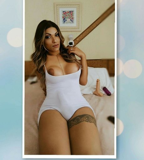 Livia Marques beautiful actress photos