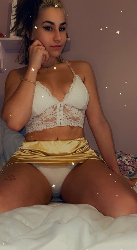 Jacqui sexy star picture