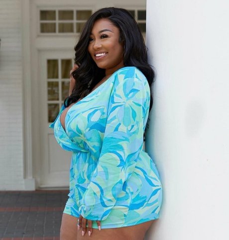 brittney tonee model pretty archive