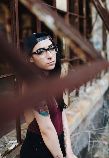 mature wife onlyfans art naked images