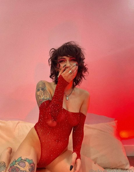 big tits blonde onlyfans top img