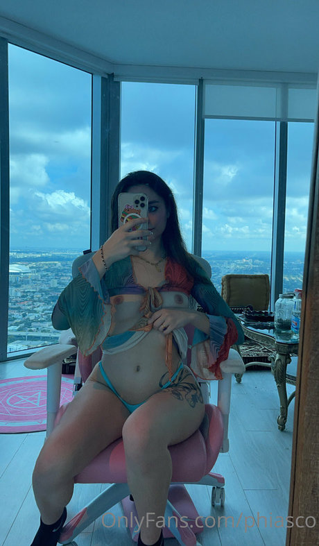 sexy selfie onlyfans hot naked pic