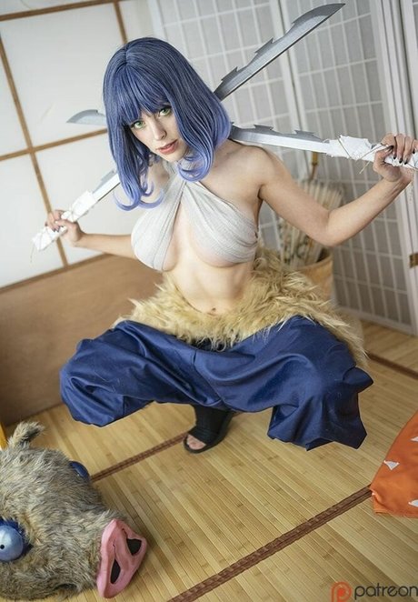 Nadyasonika model hot photo