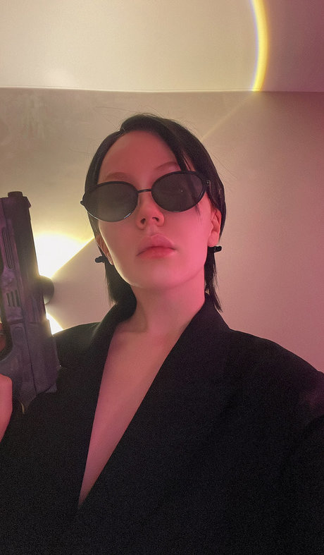 curvy solo onlyfans naked photo