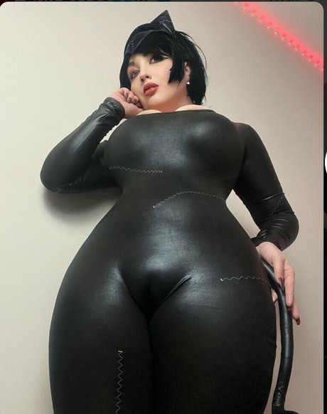 blonde masturbating onlyfans pretty pics