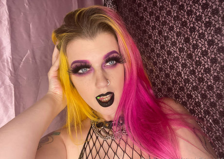 Roxxi Diamond pornstar sex images