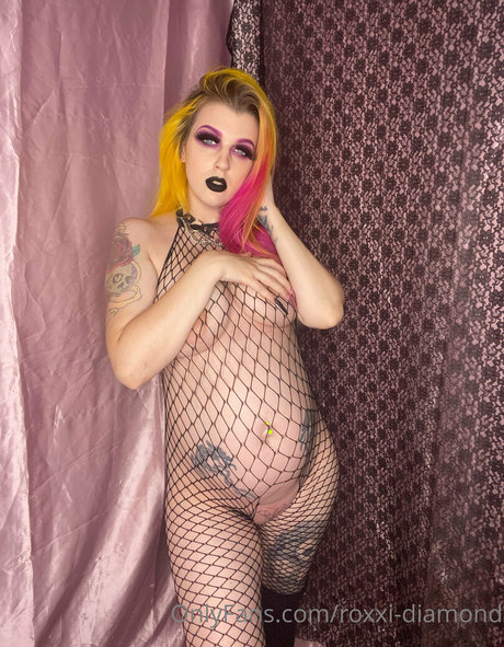 Roxxi Diamond beautiful actress pictures