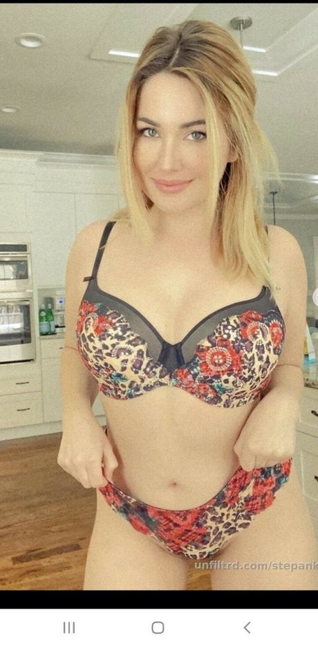 fitness naked onlyfans beautiful xxx img