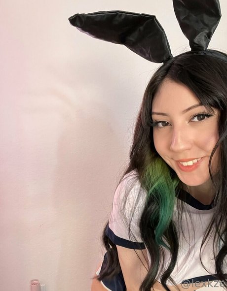 big tits brunette onlyfans hot naked picture