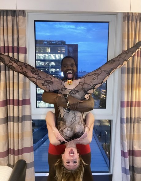 saskiaafterdark pornstar nice images