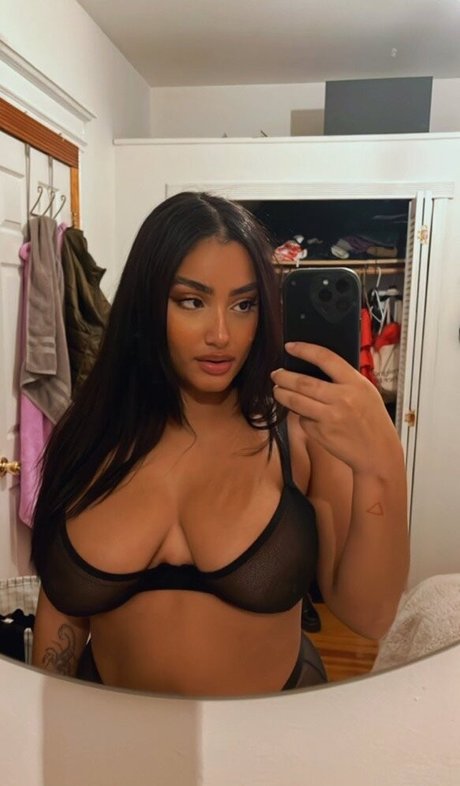 Curlygardens pornographic star image