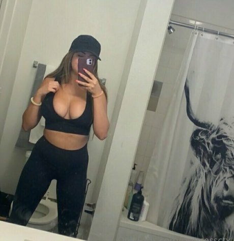 thick trans onlyfans pornographic archive