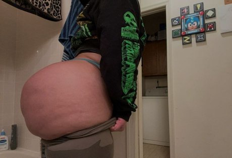 blonde tits onlyfans nudes pictures