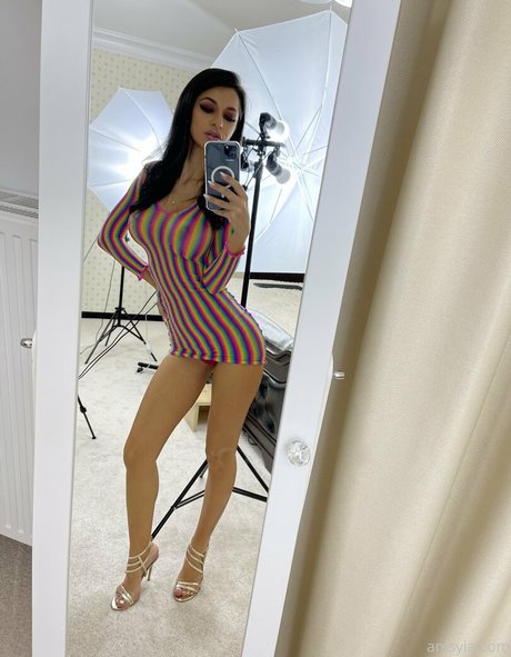 Anisyia_ xxx actress photo