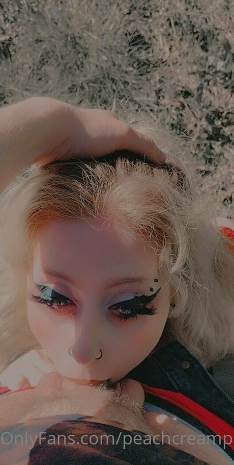 peachcreampii Photo Gallery