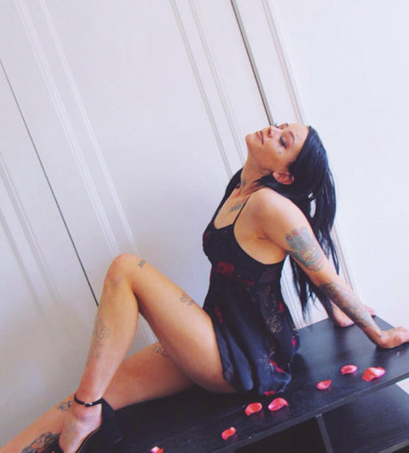 Gothjockof nude actress photos