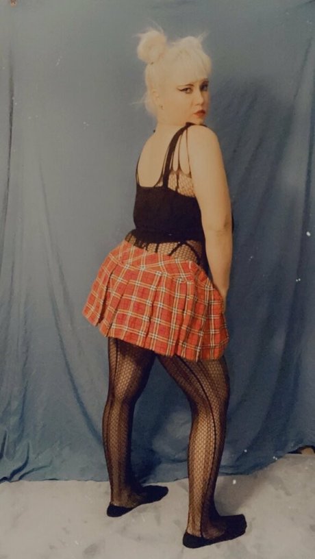 TheBlueHexxx model hot galleries