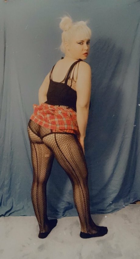 TheBlueHexxx xxx model image