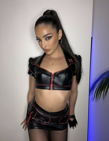 grandma onlyfans sexy nudes photos