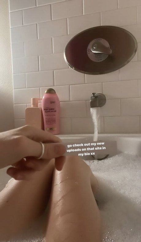 Hrdluvr nudes pornstar photos