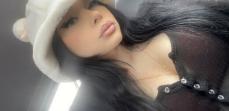 Hrdluvr model exclusive photos