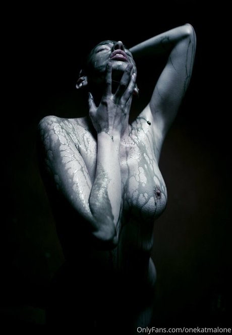 Kat Malone model erotic photo