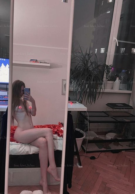 Lichee Kiwi model best pictures